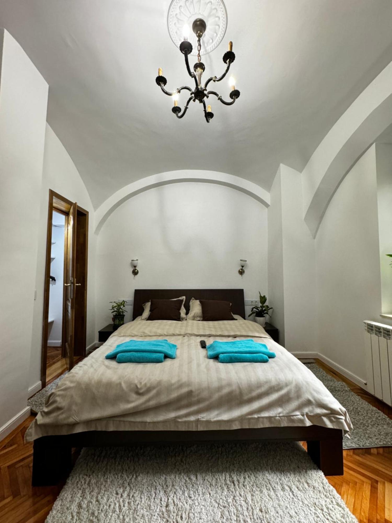 Balcescu Central Residence Nagyszeben Szoba fotó